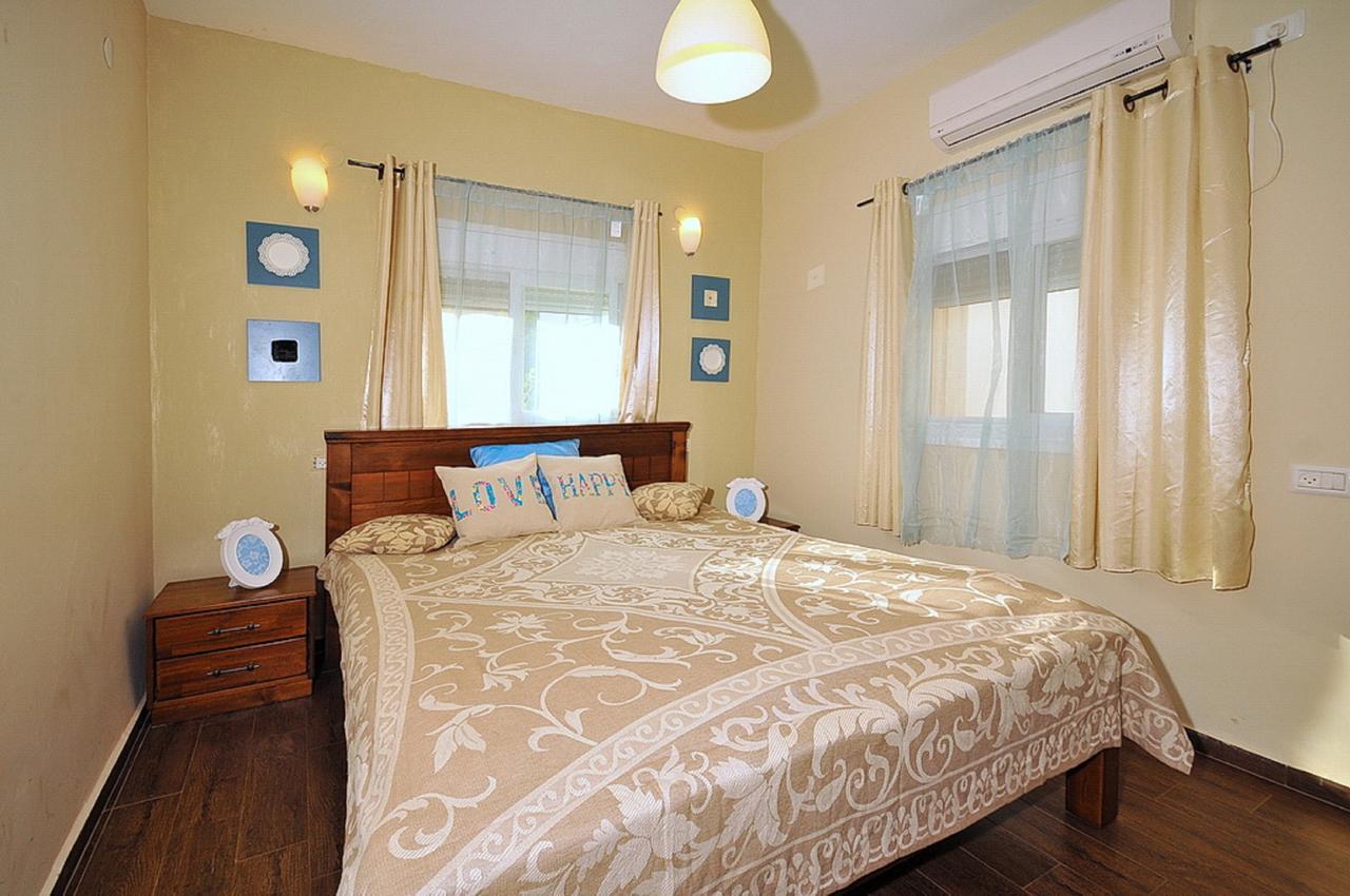 Mul Kinneret Ливним Экстерьер фото